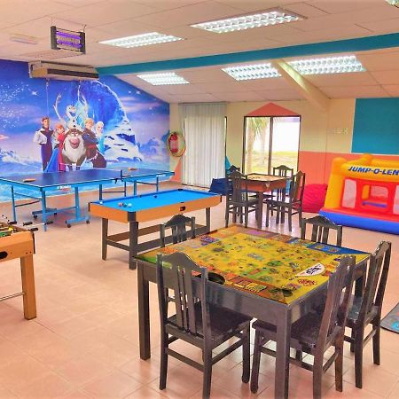 Pangkor Holiday Resort Kampong Sungai Udang Екстер'єр фото