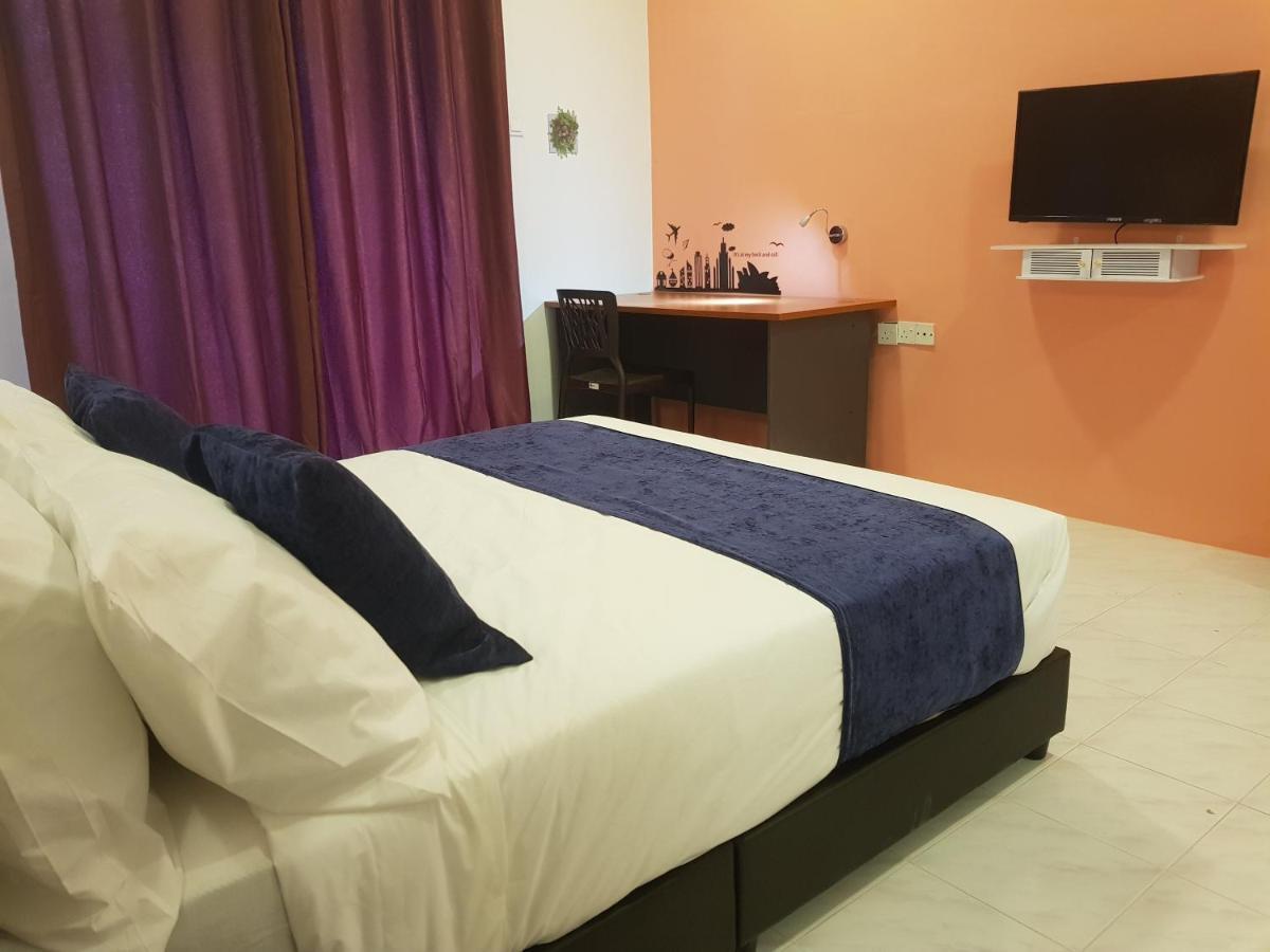 Pangkor Holiday Resort Kampong Sungai Udang Екстер'єр фото
