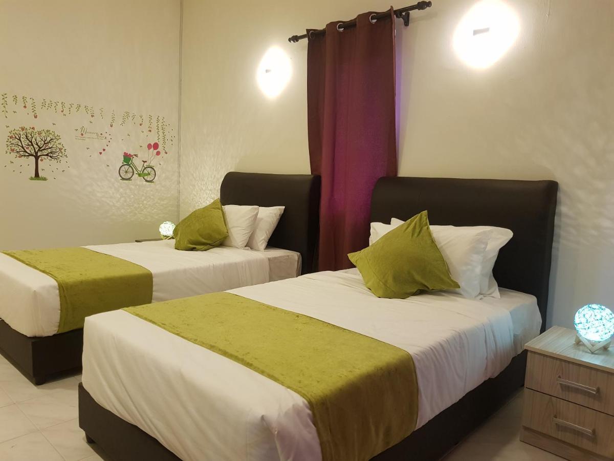 Pangkor Holiday Resort Kampong Sungai Udang Екстер'єр фото