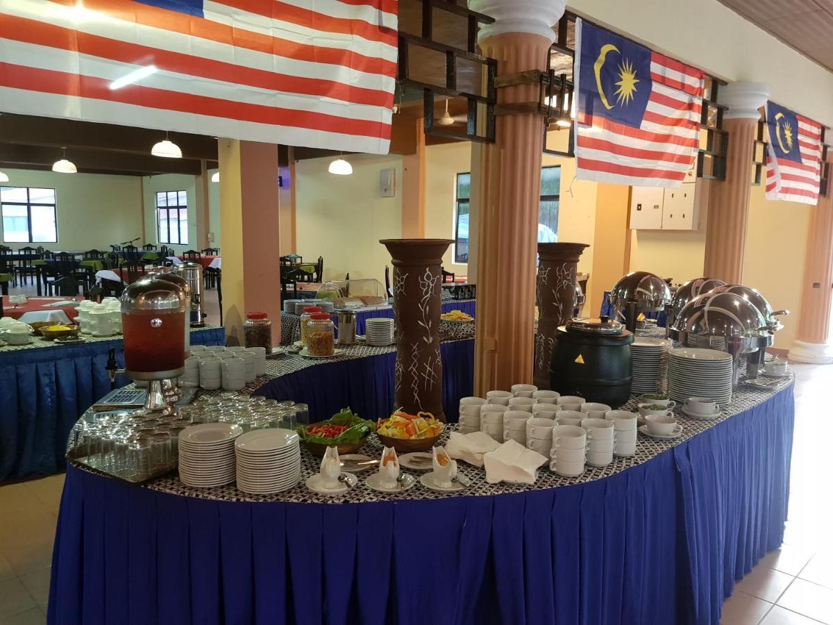 Pangkor Holiday Resort Kampong Sungai Udang Екстер'єр фото