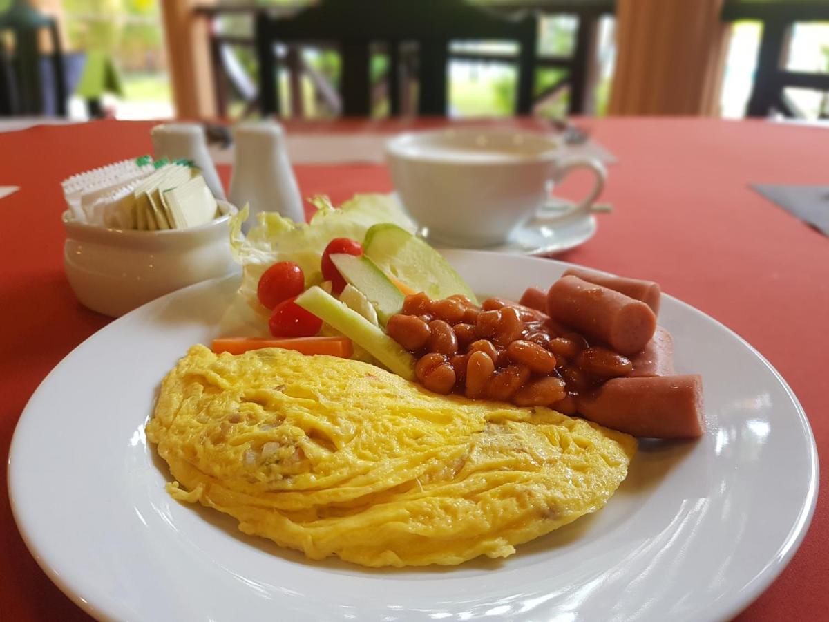 Pangkor Holiday Resort Kampong Sungai Udang Екстер'єр фото
